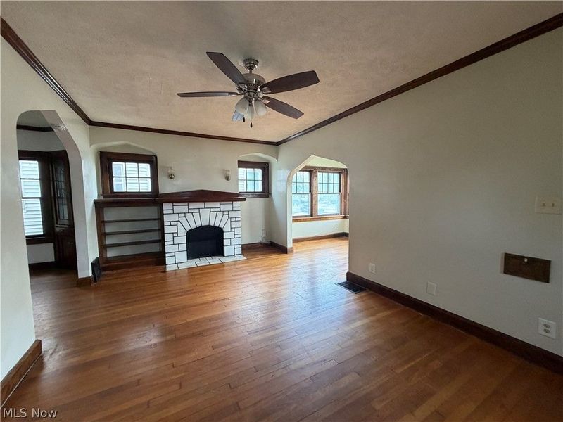 8127 Garfield Boulevard , Garfield Heights, OH 44125 Photo 8