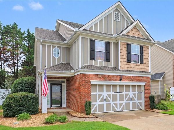 211 Meadow Run , Carrollton, GA 30116