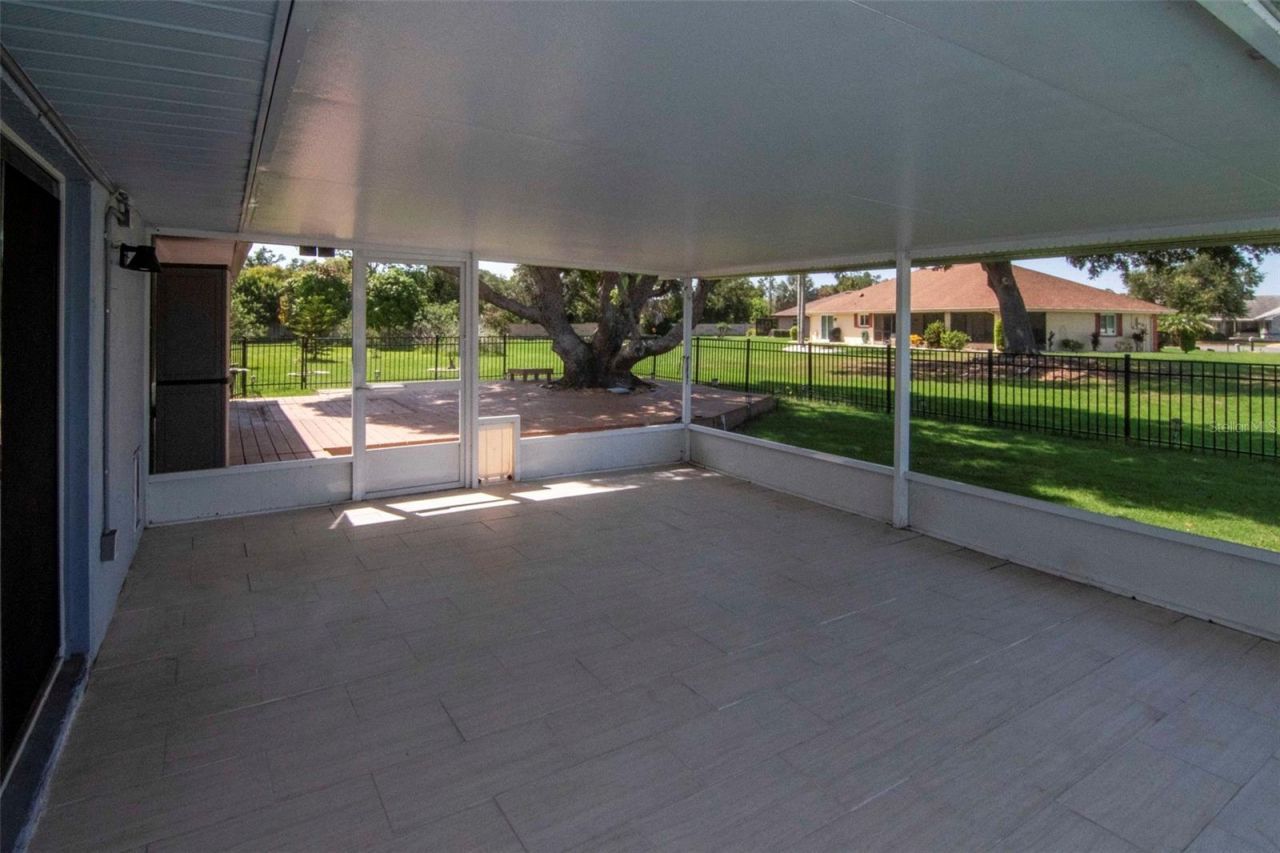 303 Barstow Court, Sun City Center, FL 33573 Photo