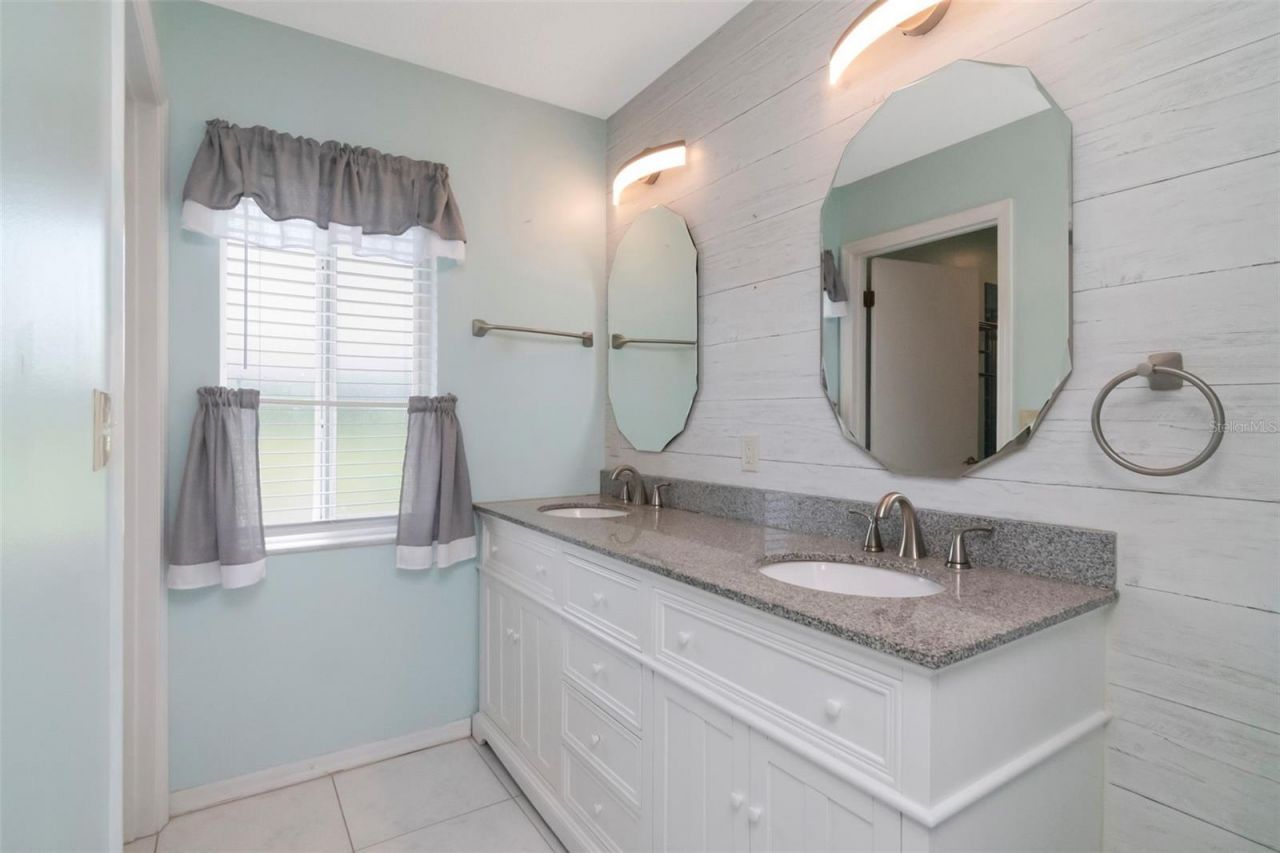 303 Barstow Court, Sun City Center, FL 33573 Photo