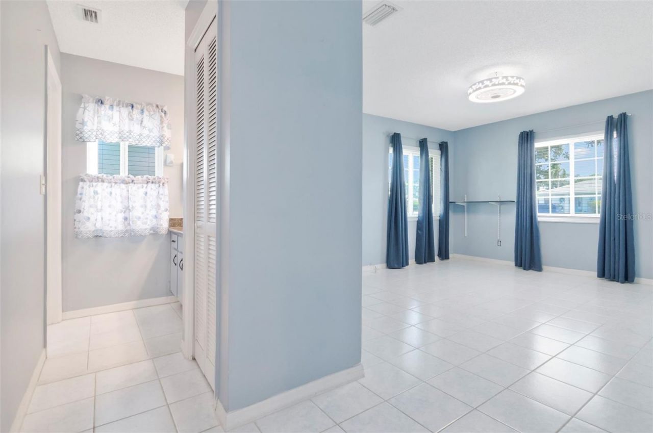 303 Barstow Court, Sun City Center, FL 33573 Photo