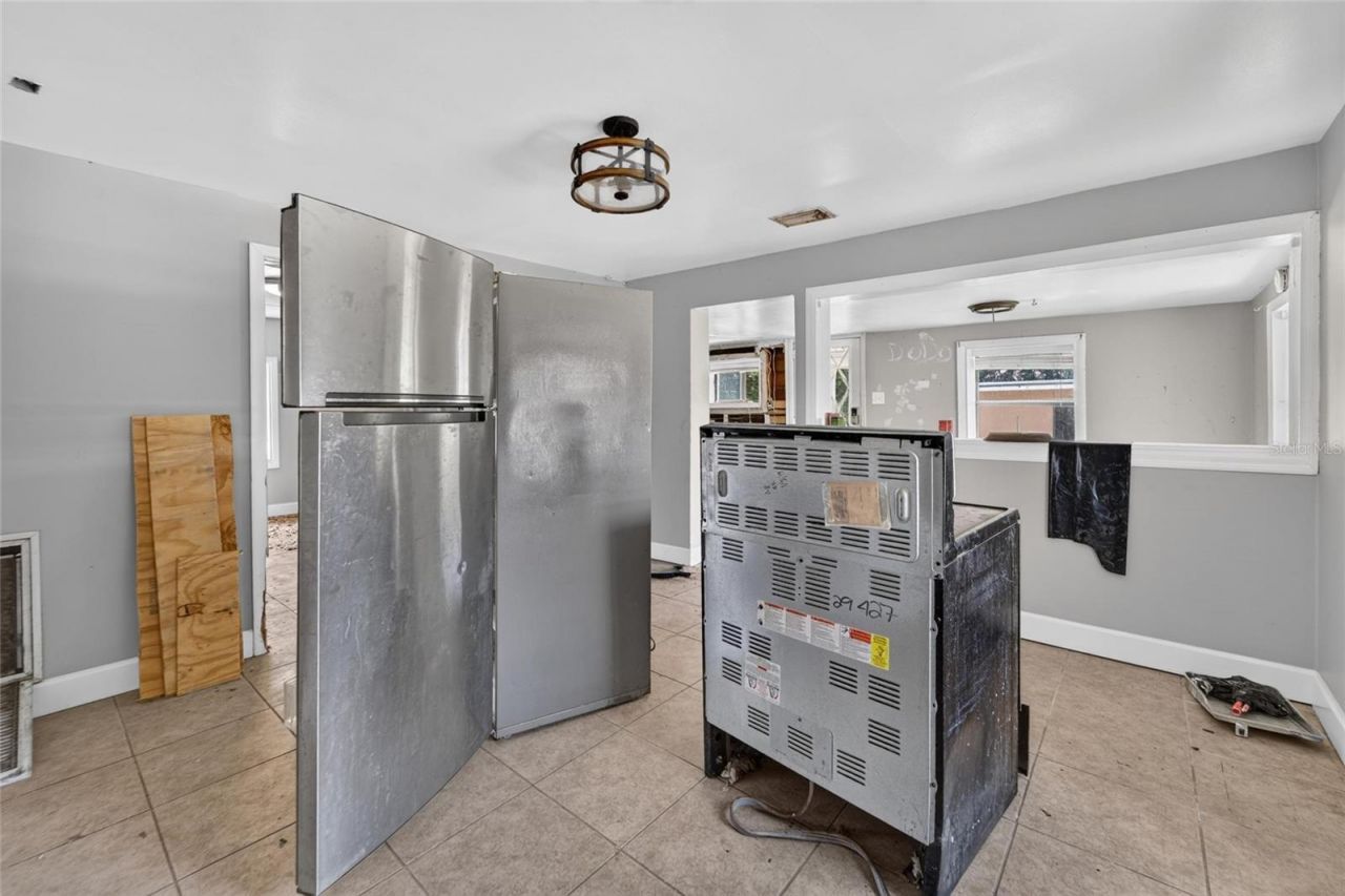 805 E Shell Point Road, Ruskin, FL 33570 Photo