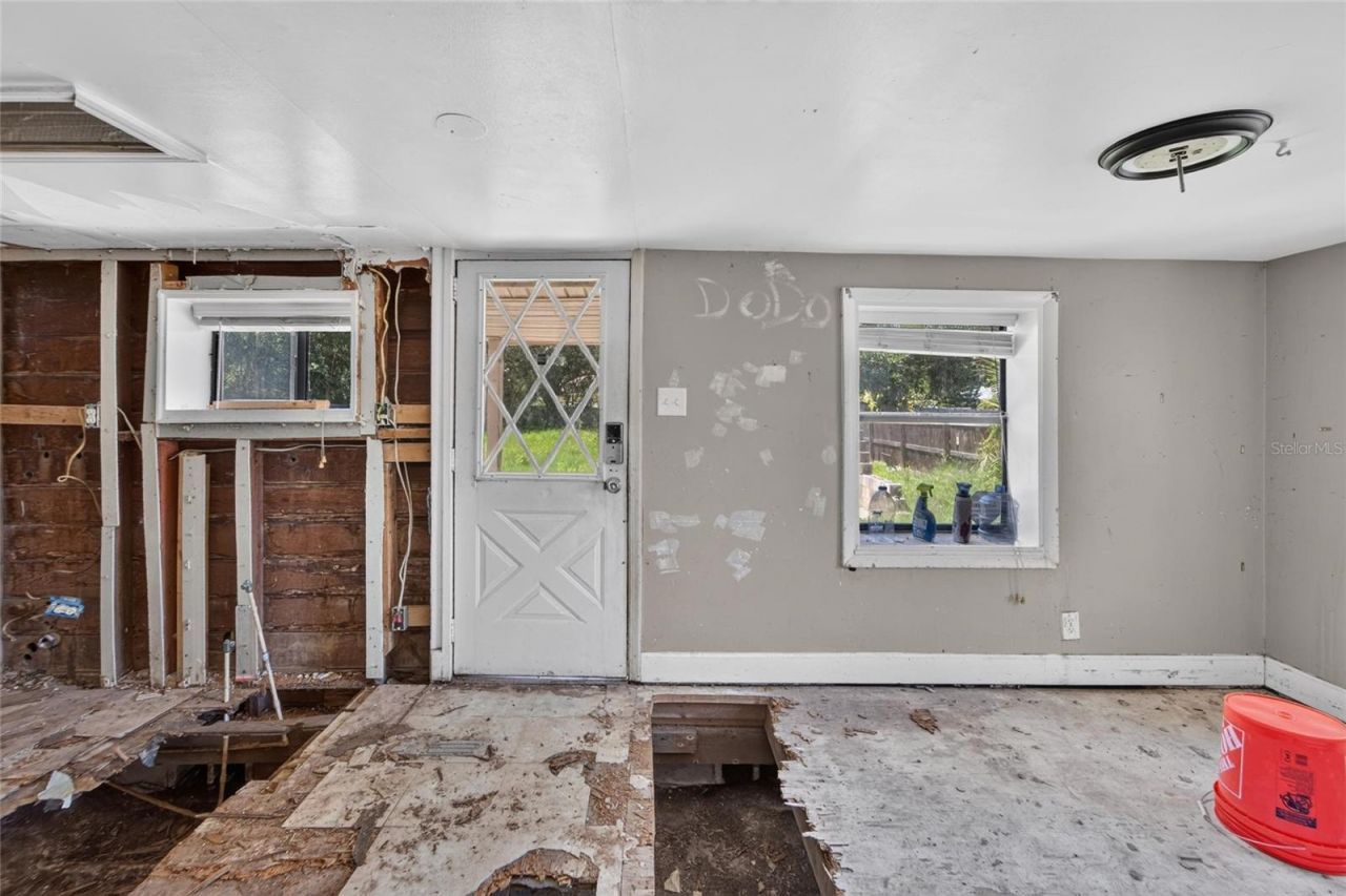 805 E Shell Point Road, Ruskin, FL 33570 Photo