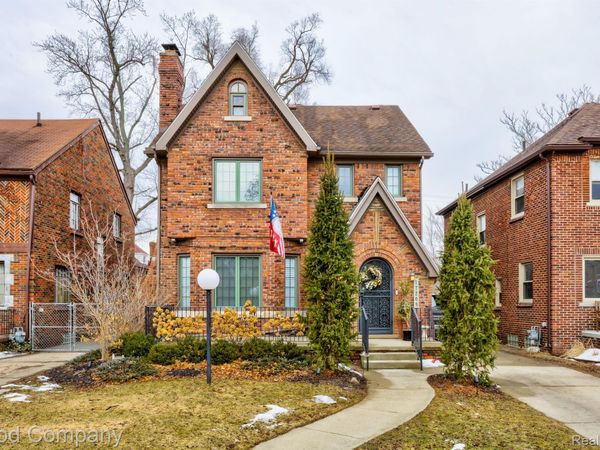 17205 SANTA BARBARA Drive, Detroit, Mi 48221