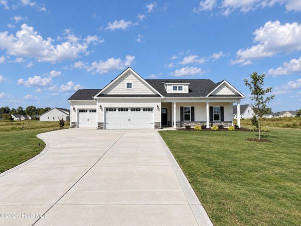 105 Ed Barrow Lane, La Grange, NC 28551