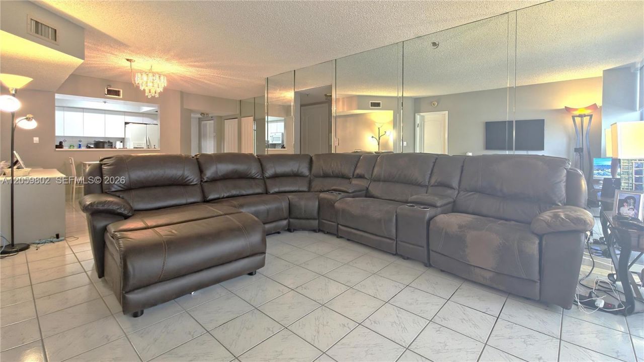 9455 Collins Ave, Unit 501, Surfside, FL 33154 Photo