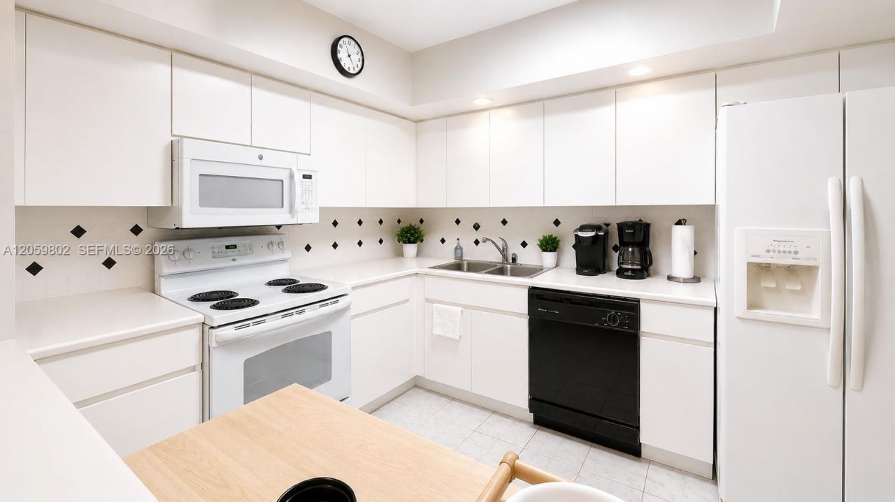 9455 Collins Ave, Unit 501, Surfside, FL 33154 Photo