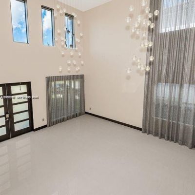 8981 NW 154th Ter, Unit 8981, Miami Lakes, FL 33018 Photo