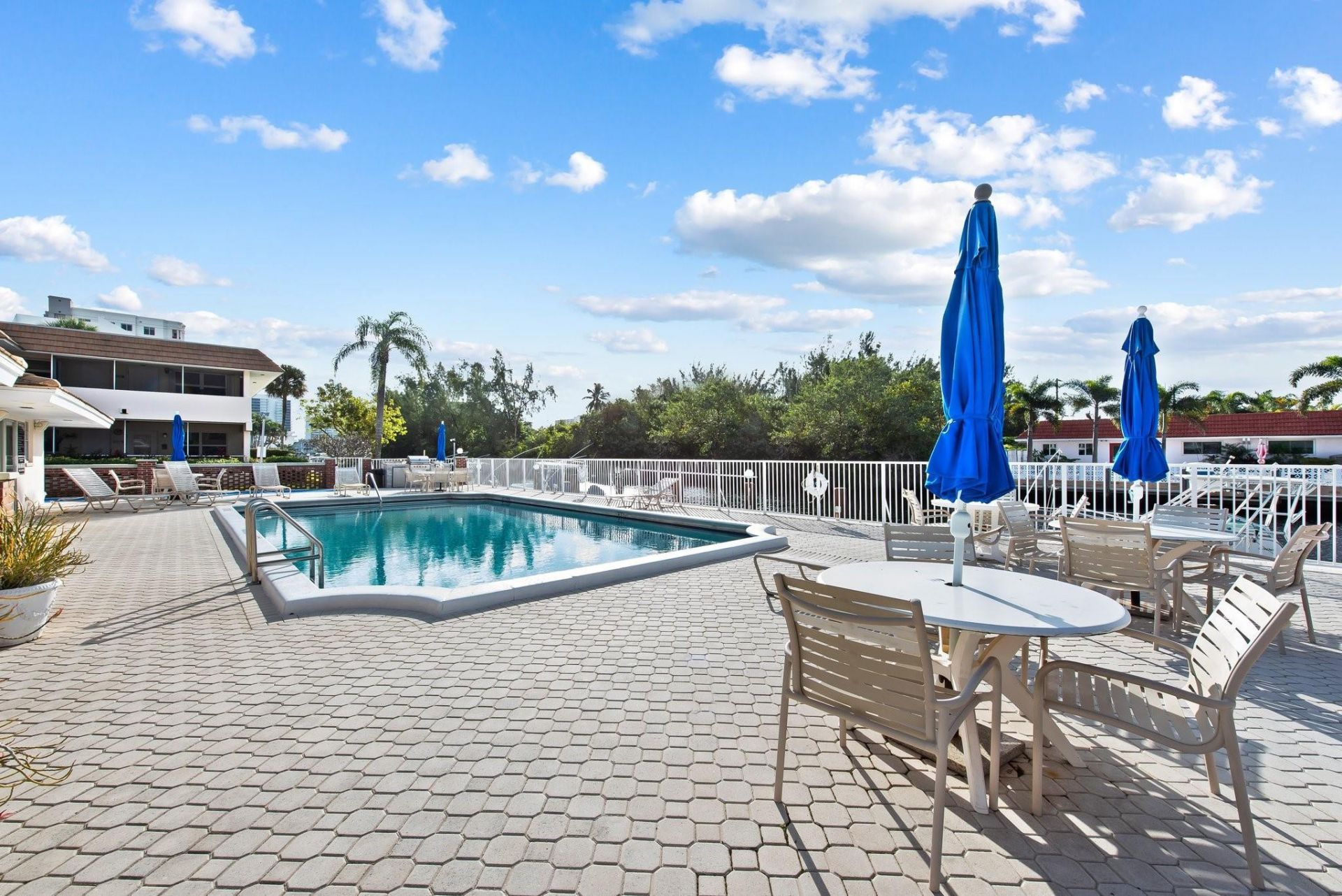 1340 NE 28th Avenue, Unit 232, Pompano Beach, FL 33062 Photo