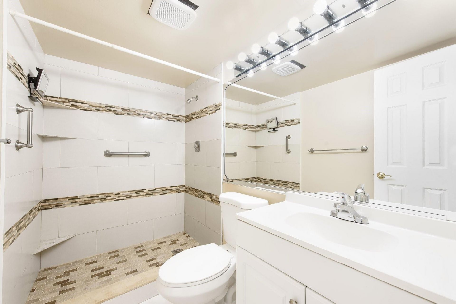 1340 NE 28th Avenue, Unit 232, Pompano Beach, FL 33062 Photo
