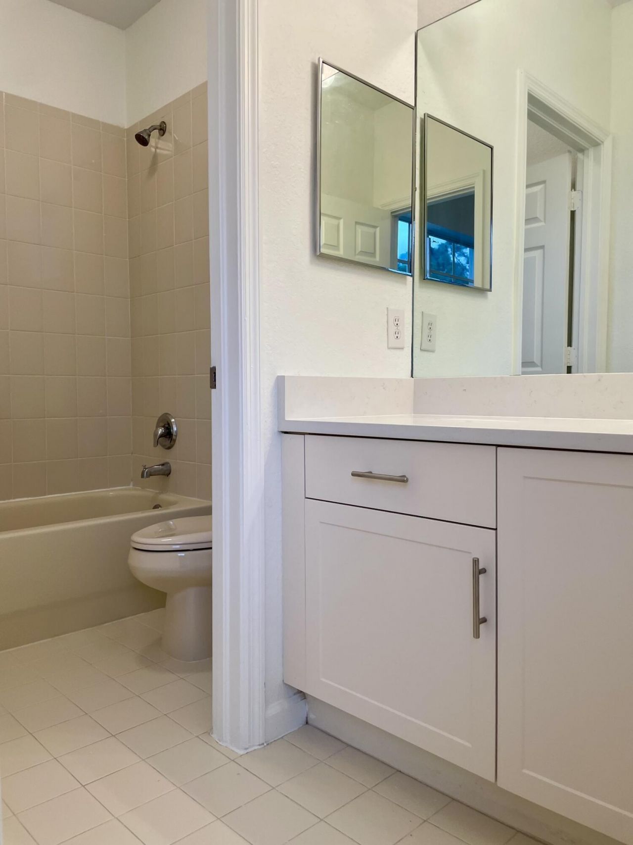 4987 SE Mariner Garden Circle Se, Stuart, FL 34997 Photo