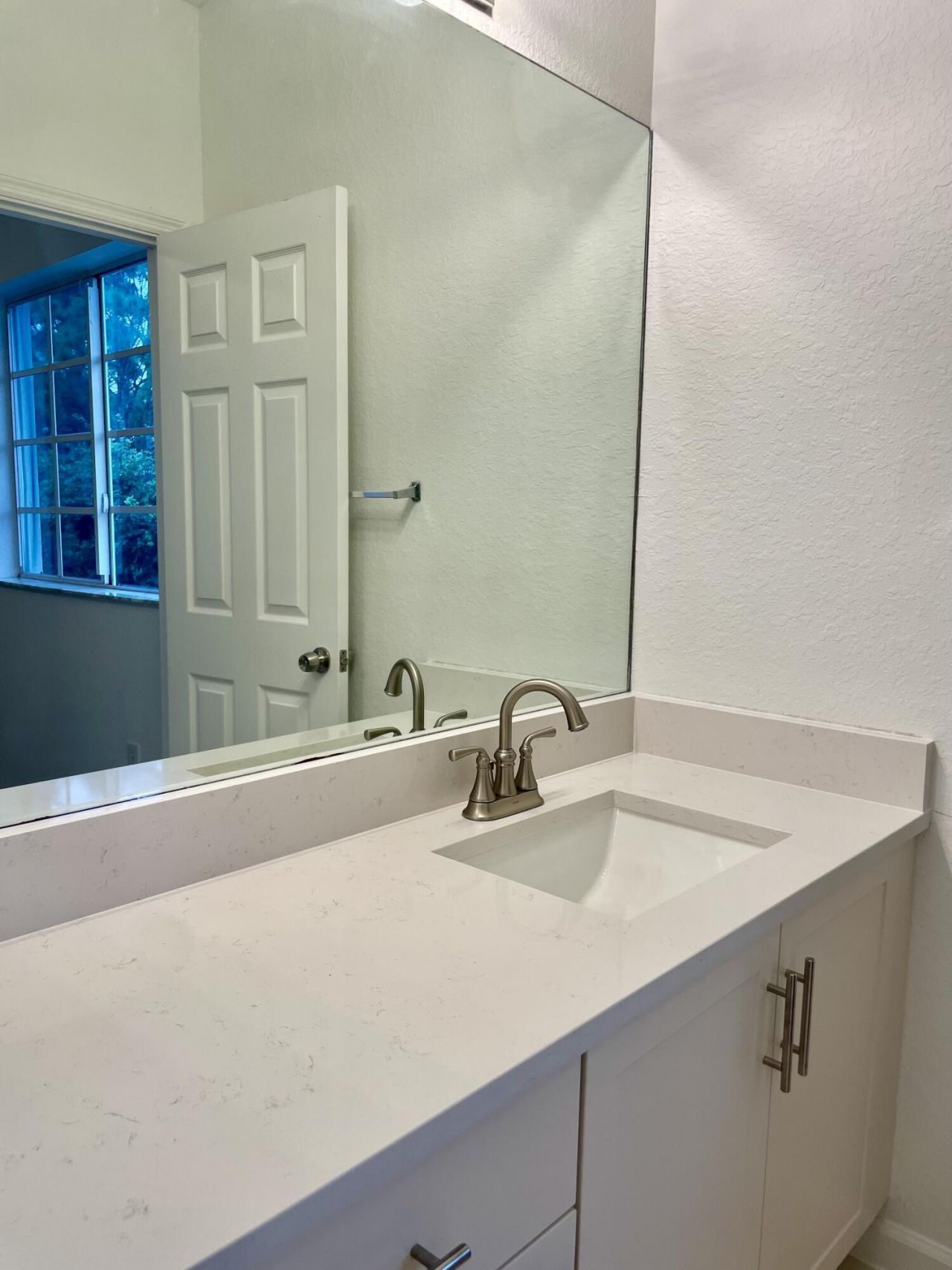 4987 SE Mariner Garden Circle Se, Stuart, FL 34997 Photo