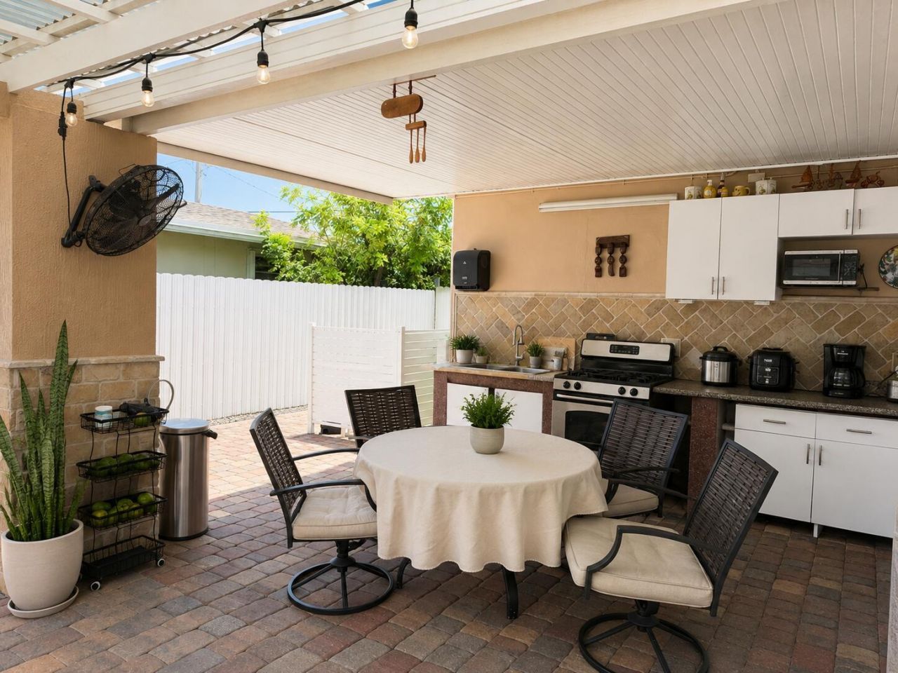1905 S Florida Mango Road, West Palm Beach, FL 33406 Photo