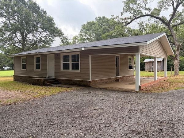 18740 S 2nd Street, Citronelle, AL 36522
