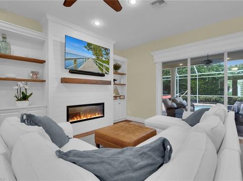 Main Photo