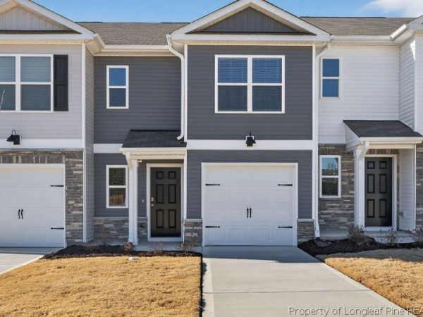 155 Trumpet Vine Road, Aberdeen, NC 28315
