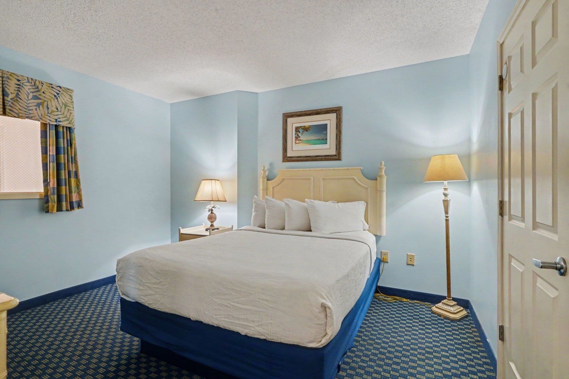 3000 N Ocean Blvd.  Photo 13