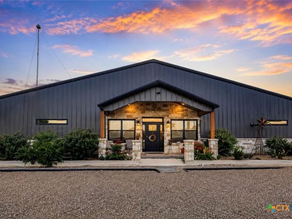206 Deer Trail Lane , Goliad, TX 77963