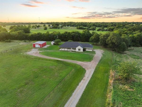 7106 County Road 4729, Unit 2, Commerce, TX 75428