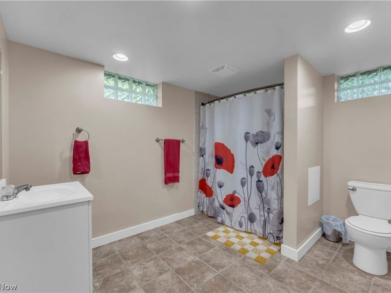 4824 Darrow Road , Stow, OH 44224 Photo 29