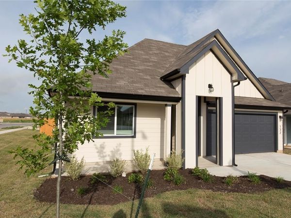 132 Fort Clark Springs DR, Hutto, TX 78634