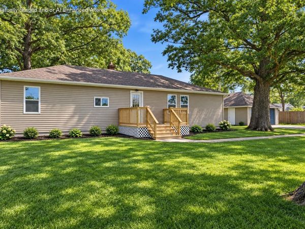 341 W 700 N, Valparaiso, IN 46385