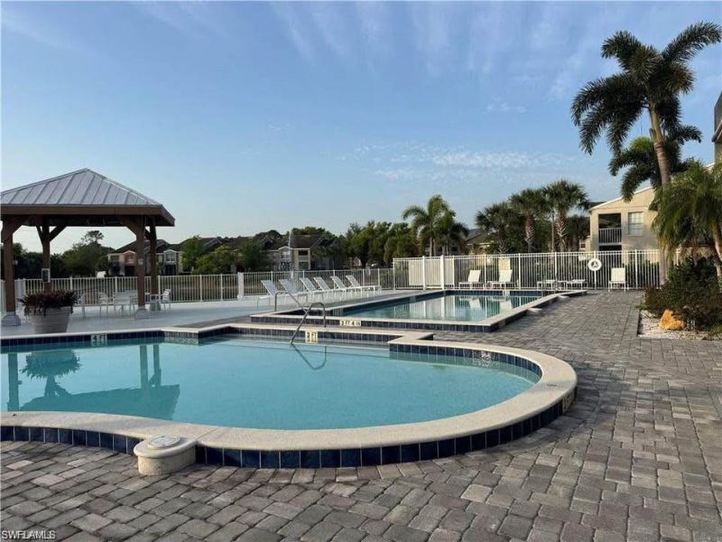 116 Santa Clara Dr, Unit 4, Naples, FL 34104 Photo