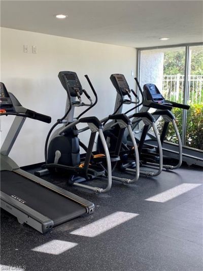 116 Santa Clara Dr, Unit 4, Naples, FL 34104 Photo