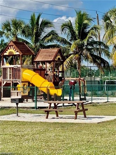 116 Santa Clara Dr, Unit 4, Naples, FL 34104 Photo