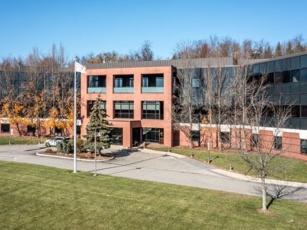 6 RT 173, Clinton, NJ 08809