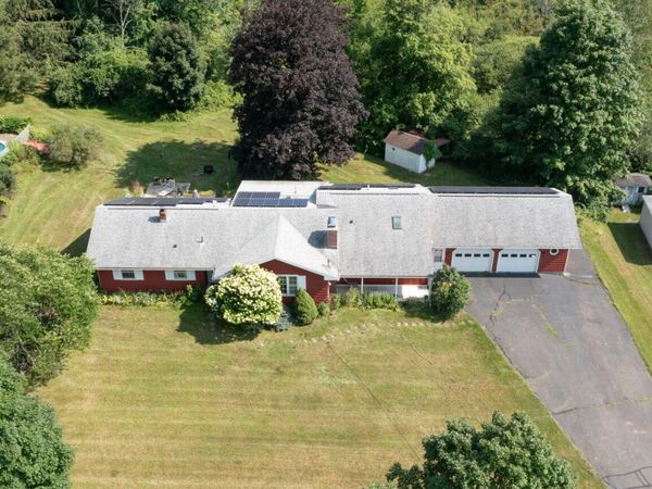 412 McClellan Road, Nassau, NY 12123