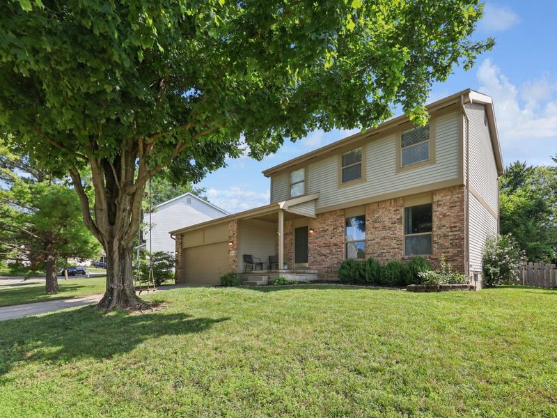3256 Bellerive Drive , Pickerington, OH 43147 Photo 2