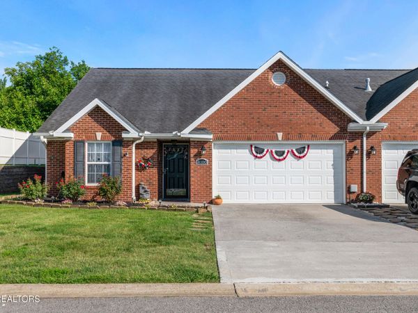 8100 Gatekeeper Way , Knoxville, TN 37931