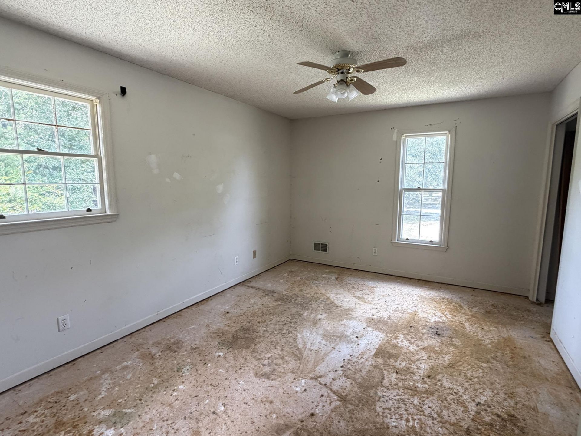 125 Beachwood Drive  Photo 10