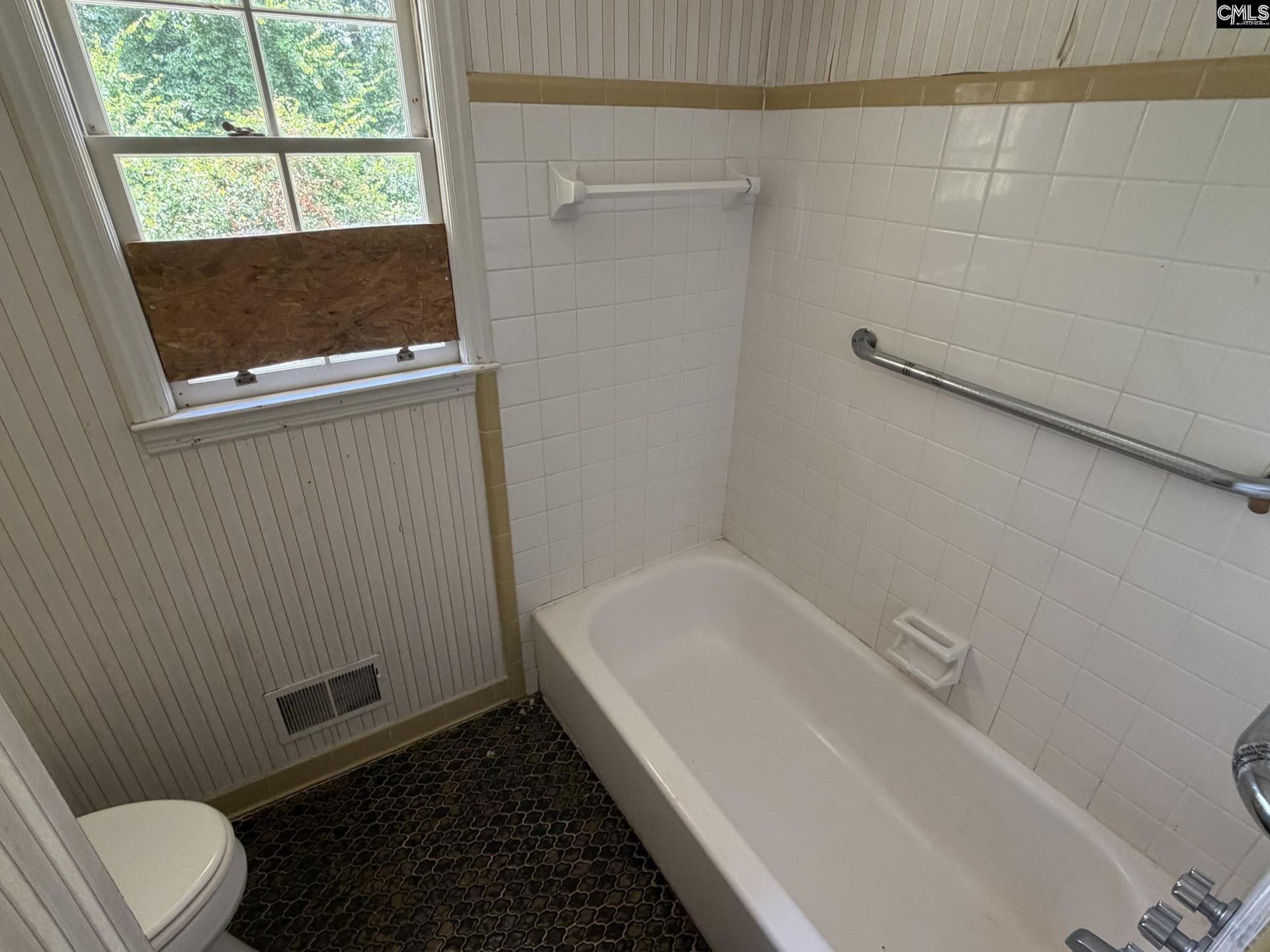 125 Beachwood Drive  Photo 7