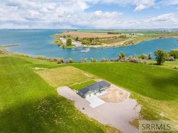 2607 Sparks Lane, AMERICAN FALLS, ID 83211