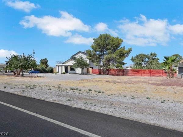 4201 Bradley Road, Las Vegas, NV 89130