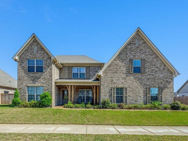 10303 GRAY HERON LN, Lakeland, TN 38002