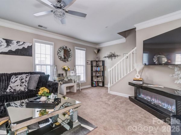2074 Ayrsley Town Boulevard, Charlotte, NC 28273