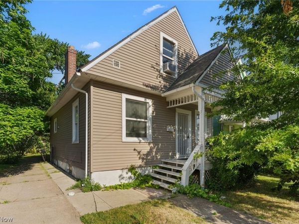 2032 W 104th Street , Cleveland, OH 44102
