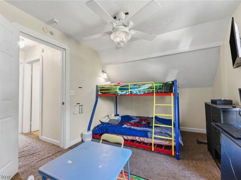 2032 W 104th Street , Cleveland, OH 44102 Photo 15