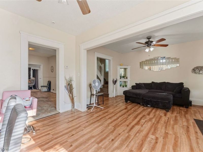 2032 W 104th Street , Cleveland, OH 44102 Photo 7