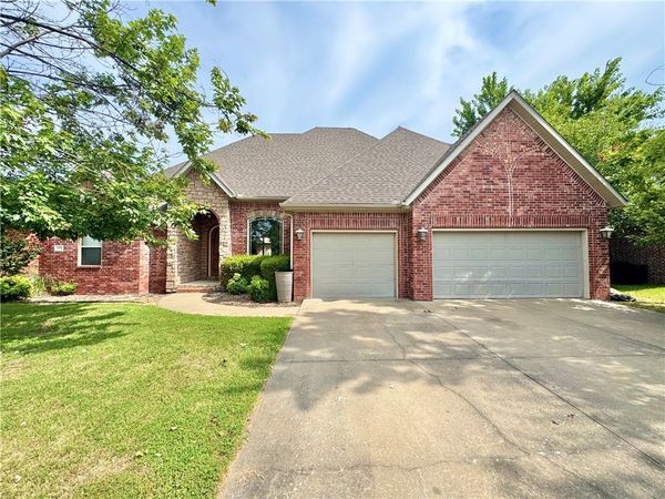 4506 Flagstick Drive , Fayetteville, AR 72704