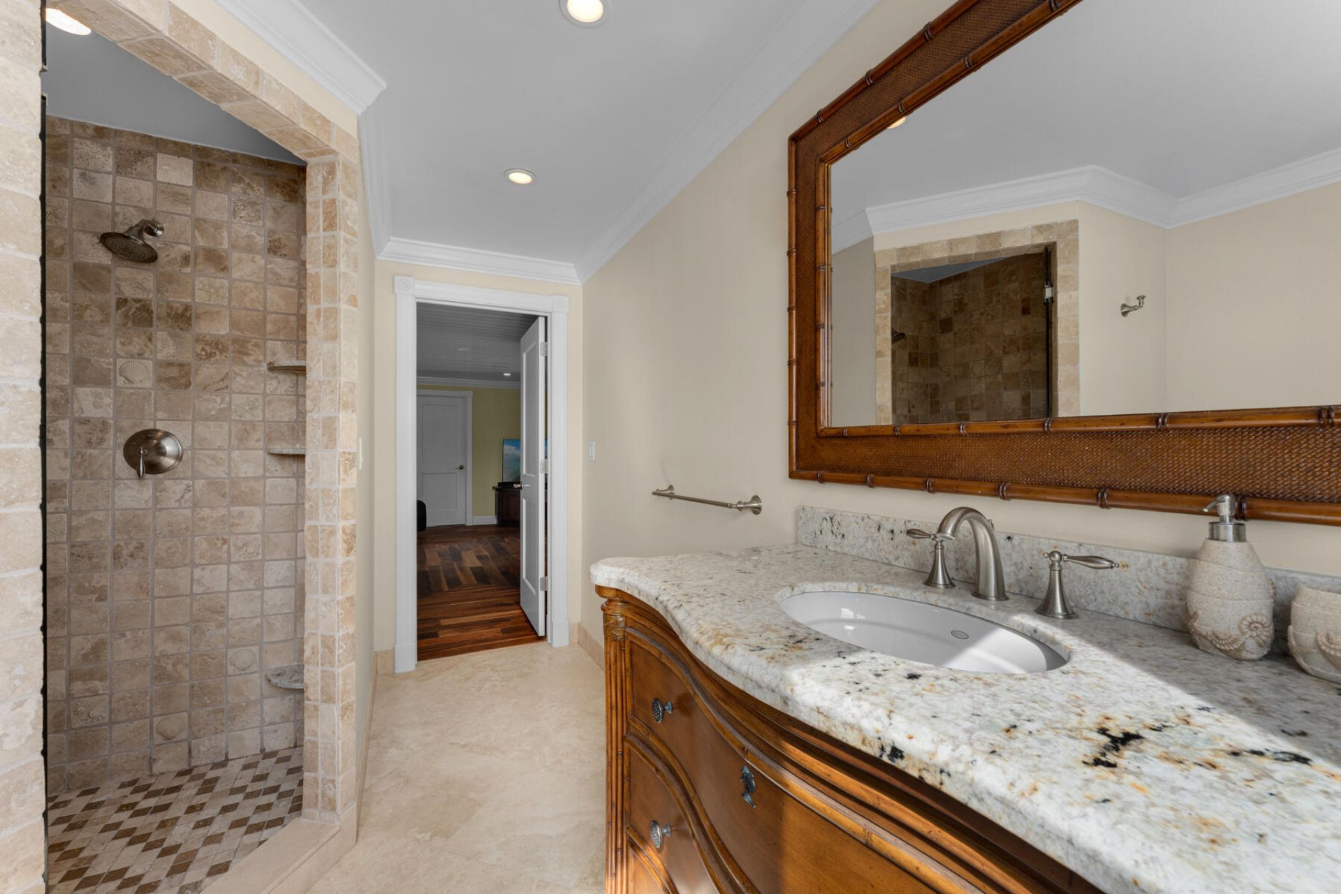 109 Valencia Drive, Islamorada, FL 33036 Photo