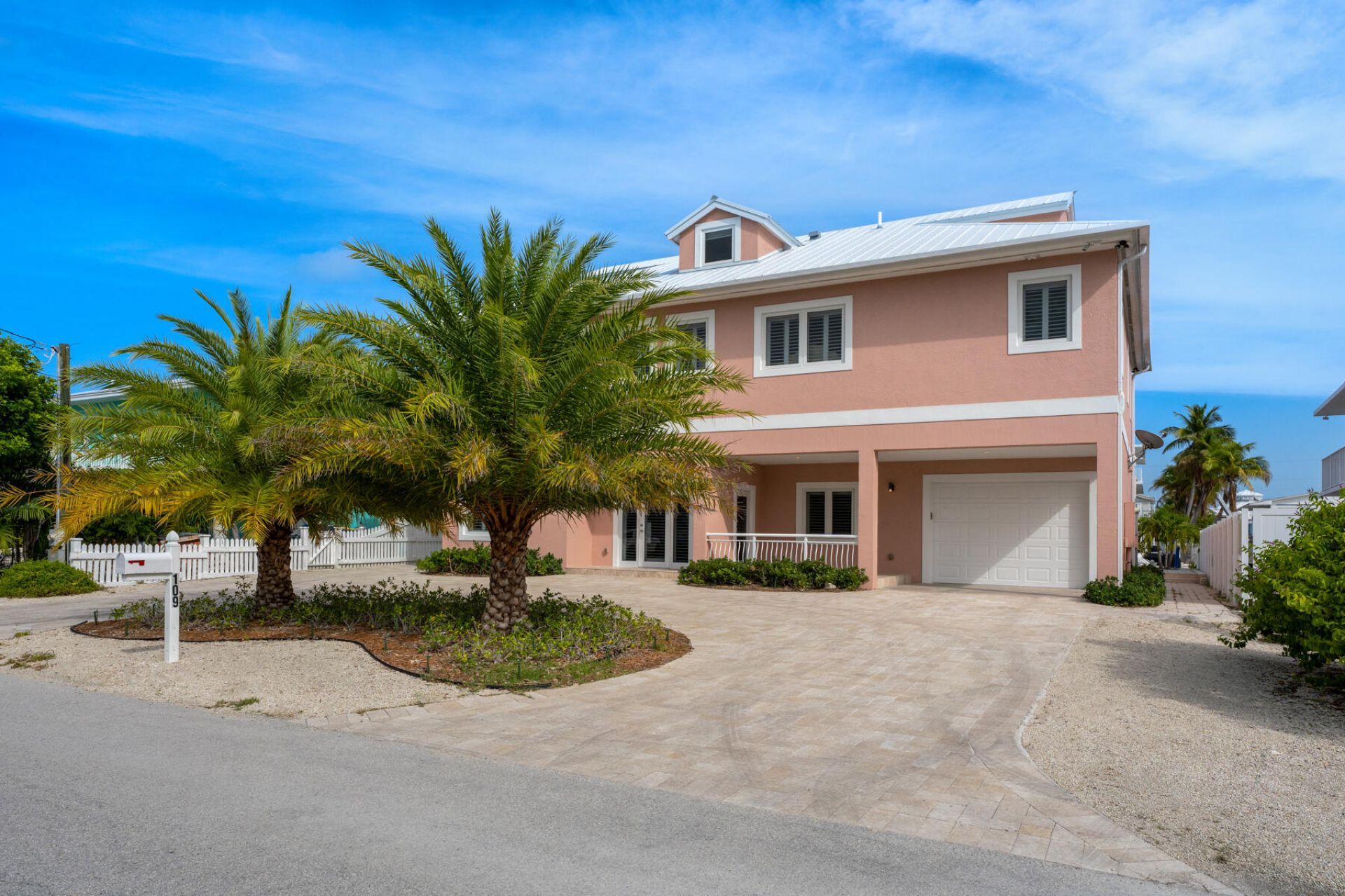 109 Valencia Drive, Islamorada, FL 33036 Photo