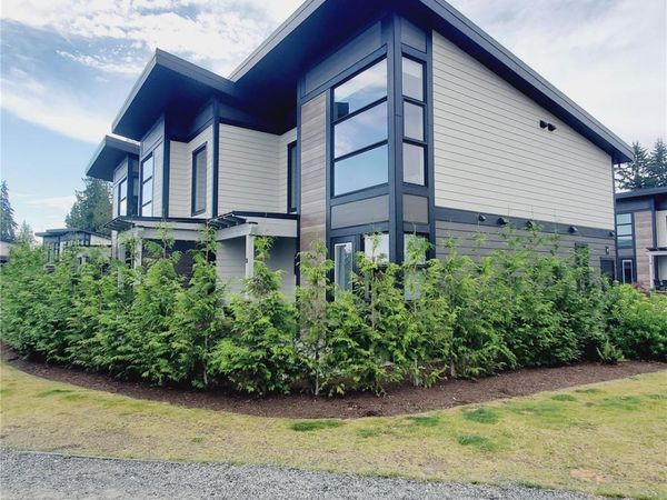 1175 Resort Dr , Unit #35, Parksville, BC V9P 2E3
