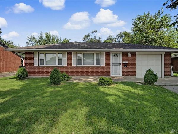 325 Windsor Court, West Carrollton, OH 45449