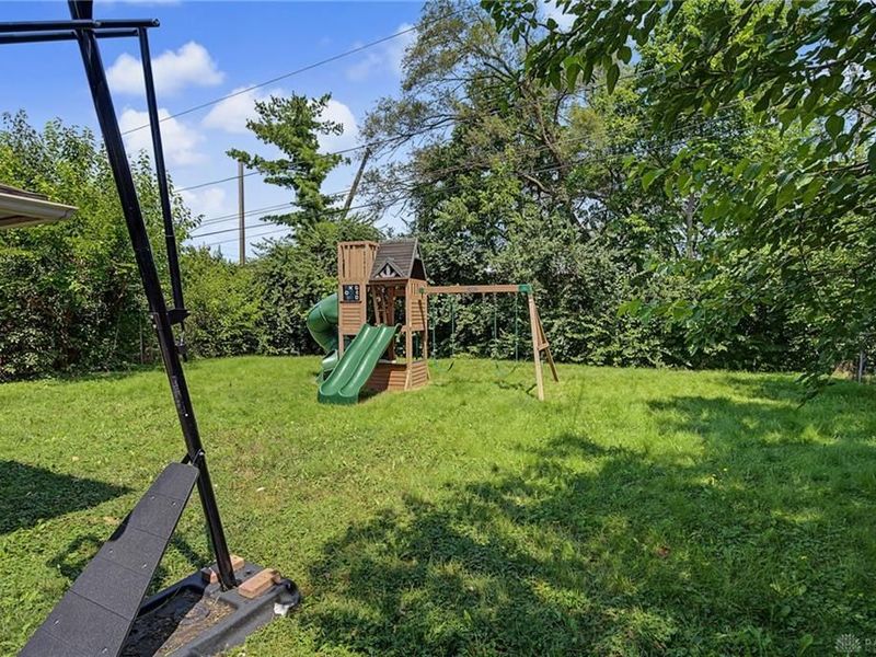 325 Windsor Court, West Carrollton, OH 45449 Photo 25