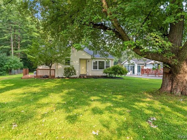 15403 MAXWELL Street , Northville Twp, MI 48170