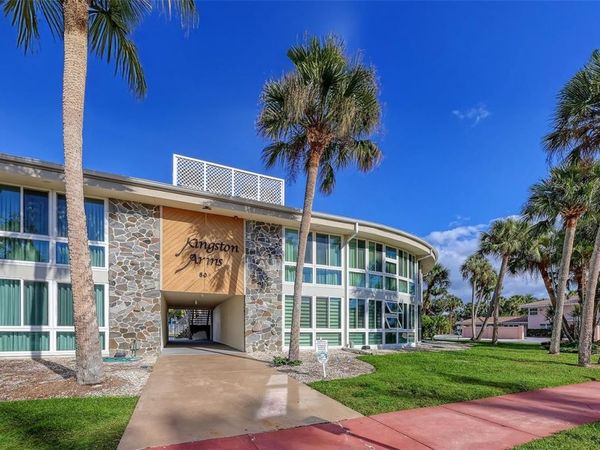 500 S WASHINGTON DRIVE , Unit 6A, SARASOTA, FL 34236
